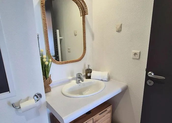 Le Pèlerin - Clim - Vue - Gare Appartement Lourdes